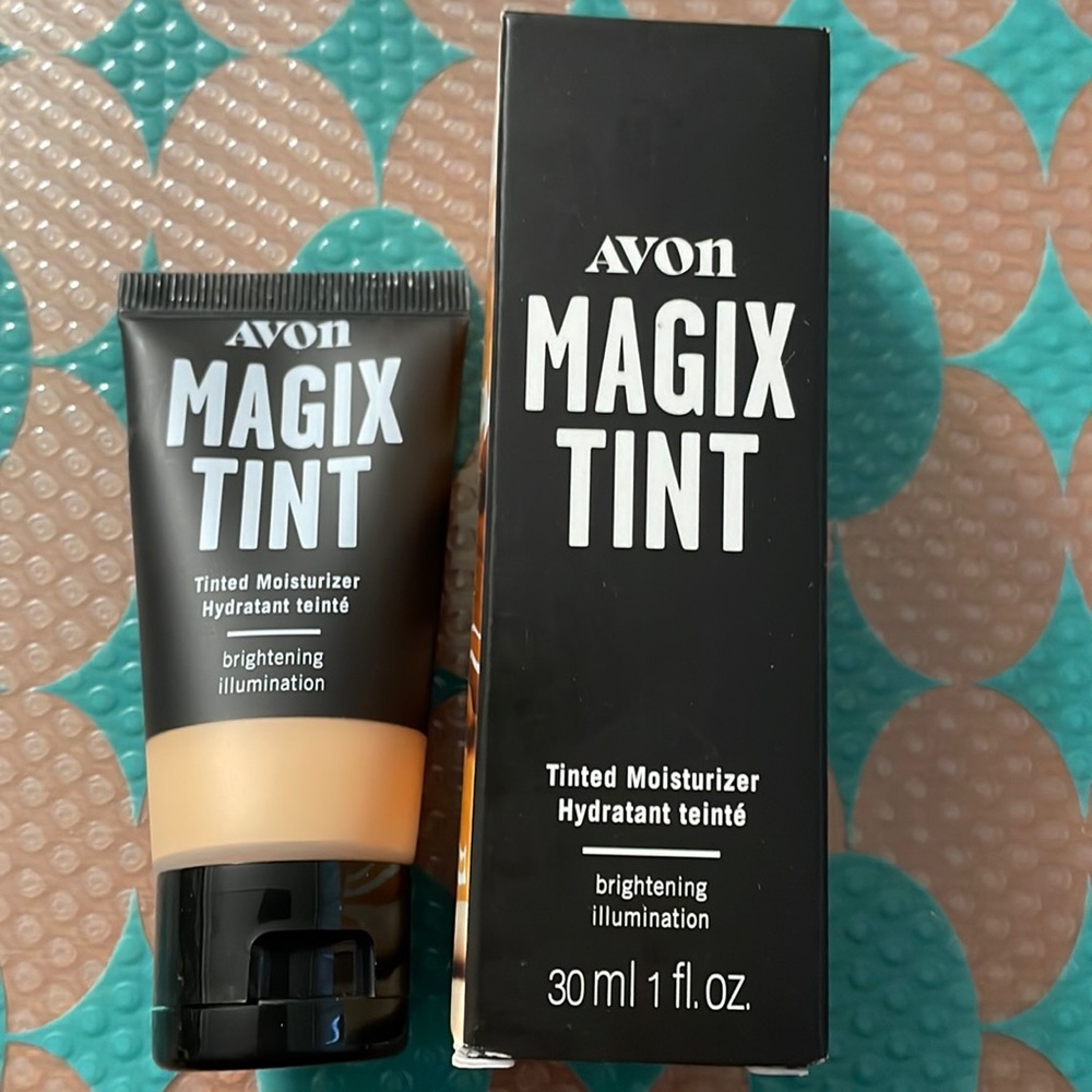 BNIB. Avon Magix Tinted Moisturizer. $10.00